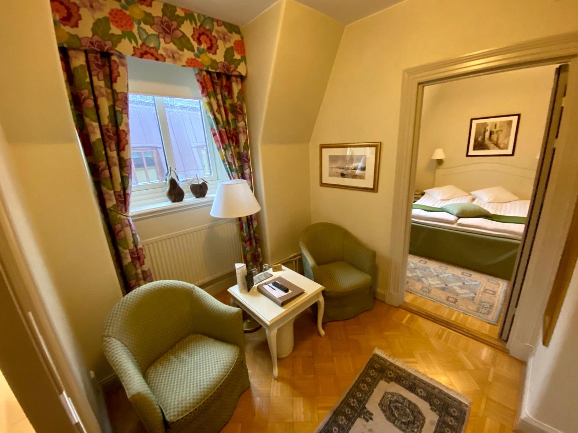 Hotel Royal 3*